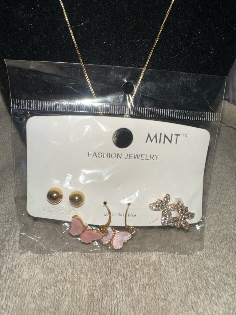 Mint Fashion Jewelry Pink Butterfly Crystal Butterfly Gold Stud Earrings Set 25$